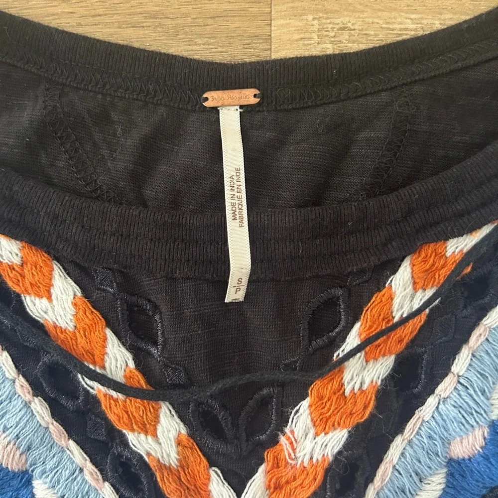 Free People Embroidered Boho Long Sleeve Top | Size S- EUC - Picture 6 of 9